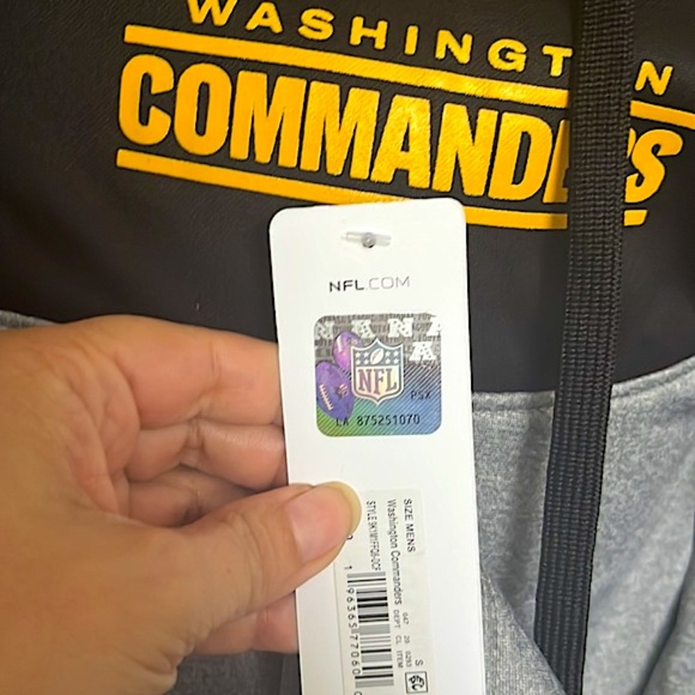 NFL Washington Commanders Combine Authentic Hooded Sweatshirt, Men’s Size Small. - Picture 7 of 10